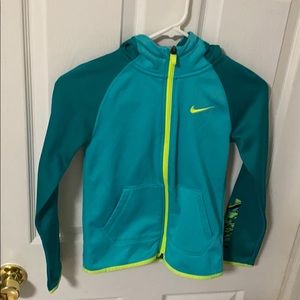 Nike hoodie (girls) size small.